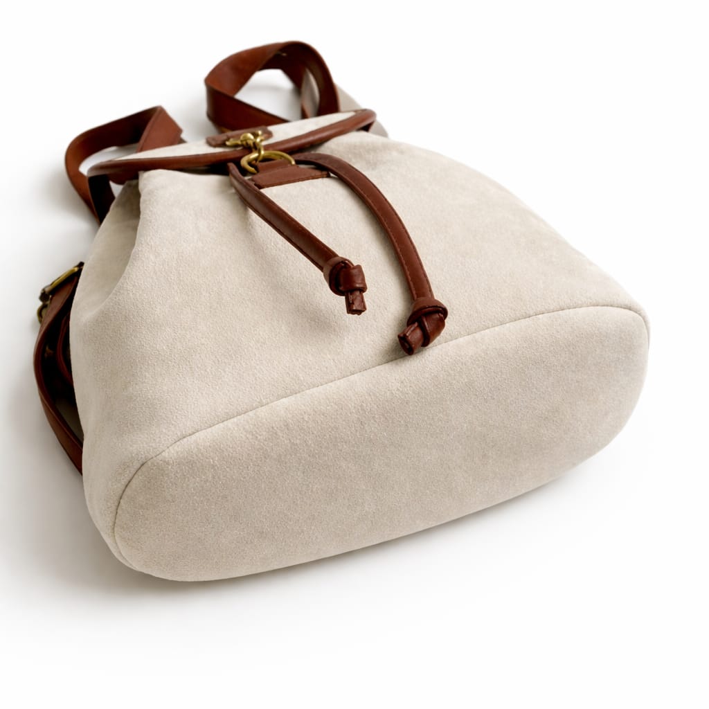 Mochila Casual em Suede